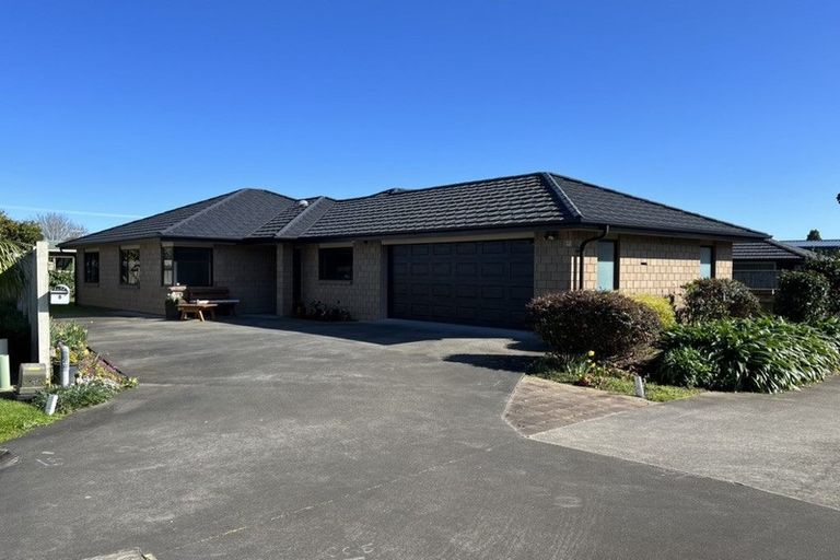 Photo of property in 3 Iwanui Close, Waitara, 4320