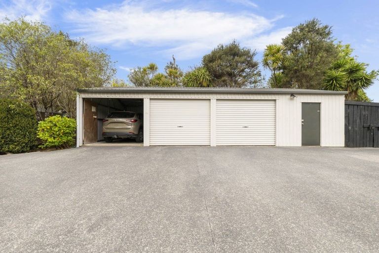 Photo of property in 998 Peak Road, Helensville, 0875