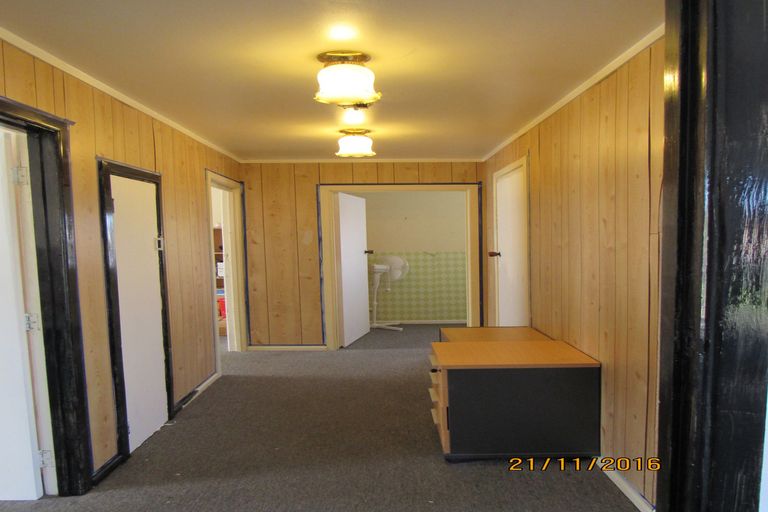 Photo of property in 180 Hakanoa Street, Huntly, 3700