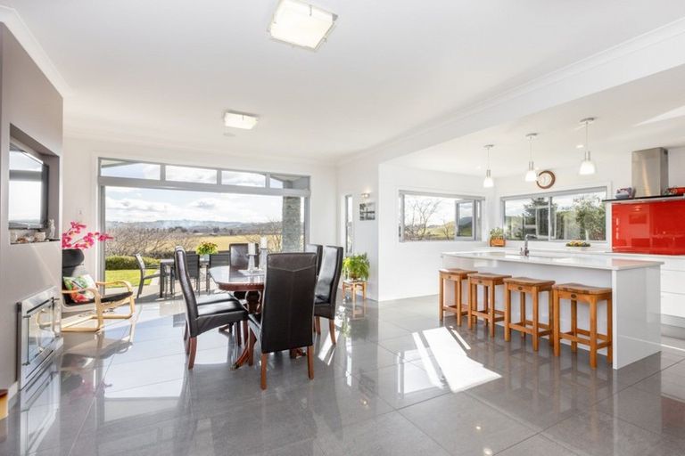 Photo of property in 672 Swamp Road, Puketapu, Napier, 4183