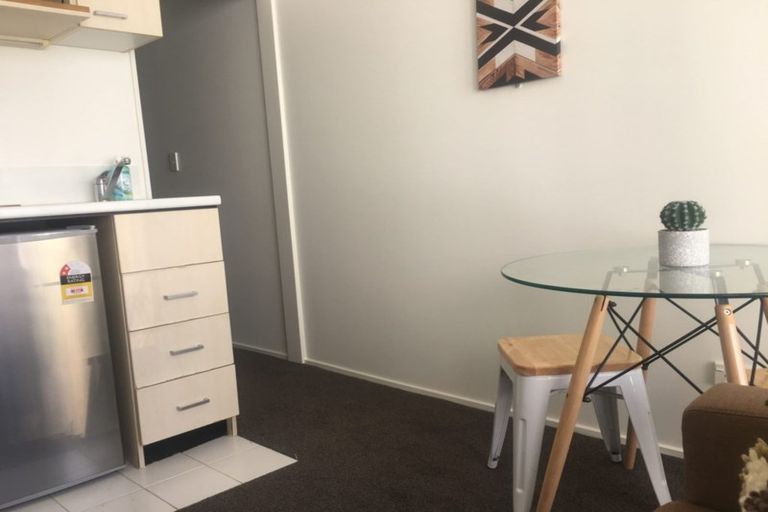 Photo of property in Zest Apartments, 817/72 Nelson Street, Auckland Central, Auckland, 1010
