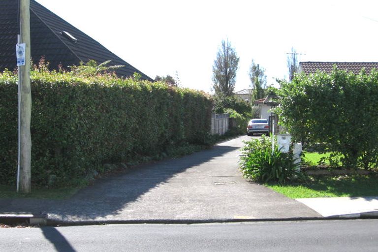 Photo of property in 2/2 Richard Avenue, Bucklands Beach, Auckland, 2014