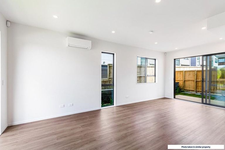 Photo of property in 7/22 Coniston Avenue, Te Atatu South, Auckland, 0610