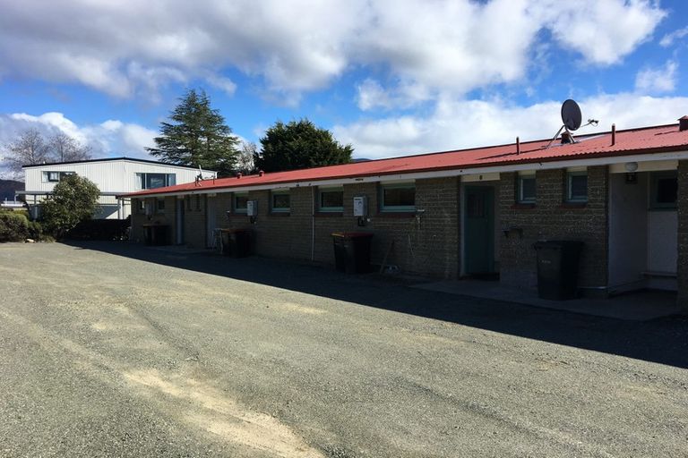 Photo of property in 18 Worsley Street, Te Anau, 9600
