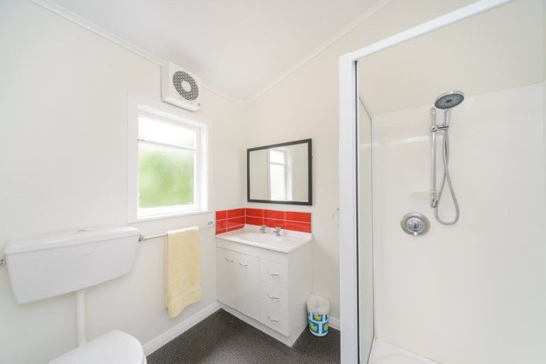 Photo of property in 375 College Street, Hokowhitu, Palmerston North, 4410