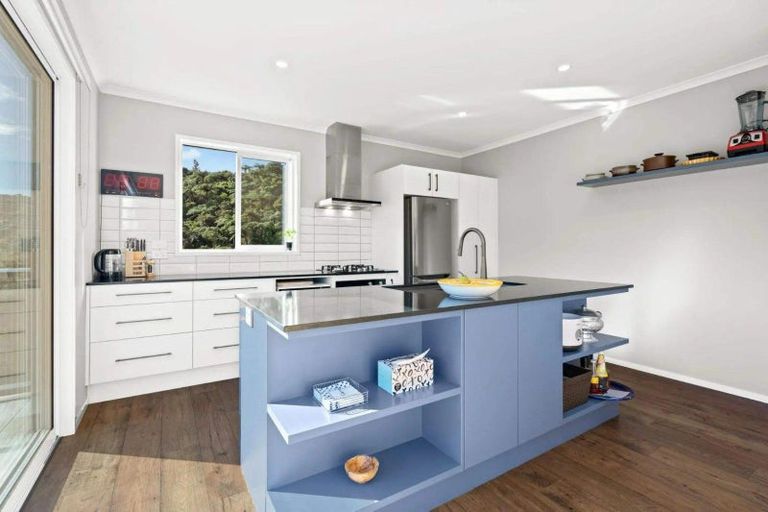 Photo of property in 66 North Ridge Rise, Maunu, Whangarei, 0179