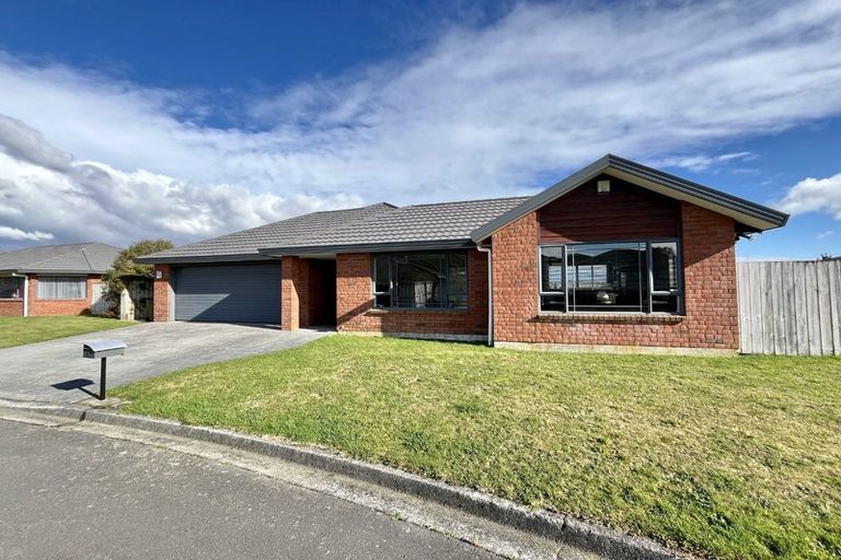 Photo of property in 20 Kelso Grove, Kelson, Lower Hutt, 5010