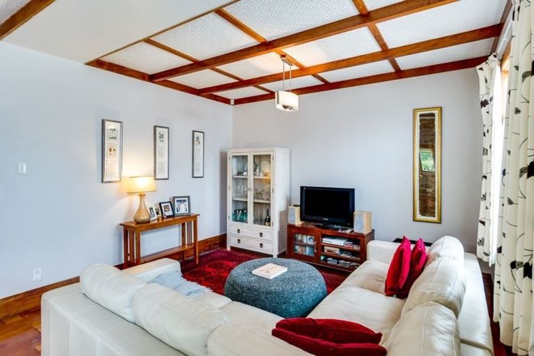 Photo of property in 113 Duchess Crescent, Mayfair, Hastings, 4122