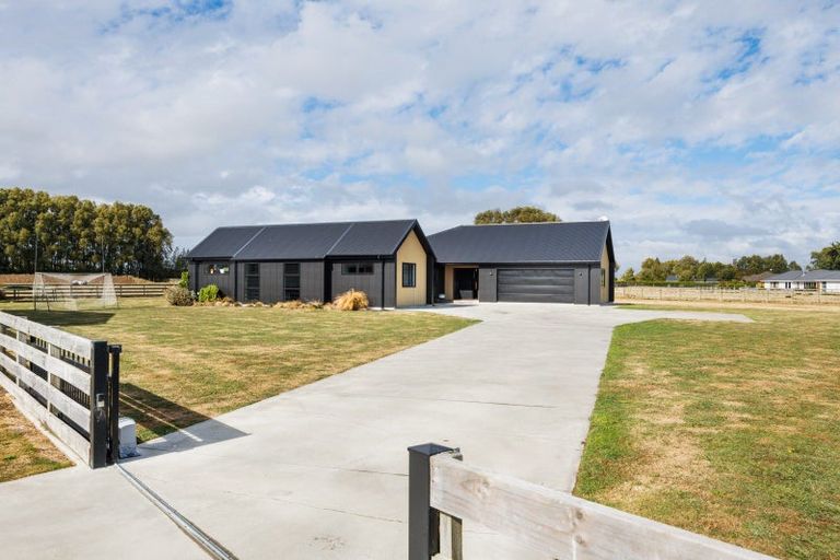 Photo of property in 15 Harvest Lane, Newbury, Feilding, 4775