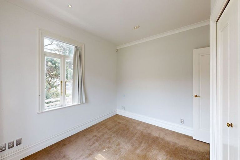 Photo of property in 30a Wright Street, Mount Cook, Wellington, 6021