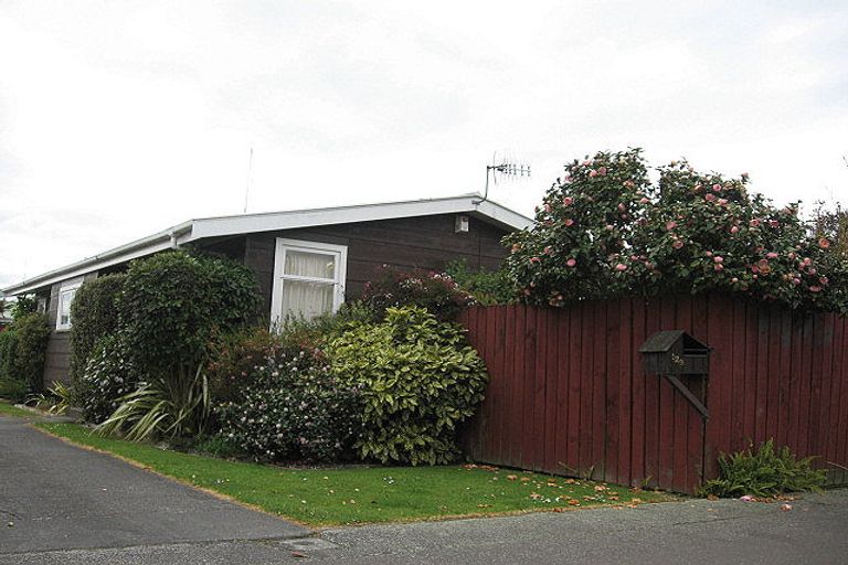Photo of property in 129 Ferguson Street, West End, Palmerston North, 4412