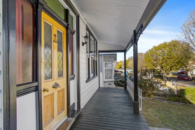 Photo of property in 16 Memorial Avenue, Parkside, Timaru, 7910