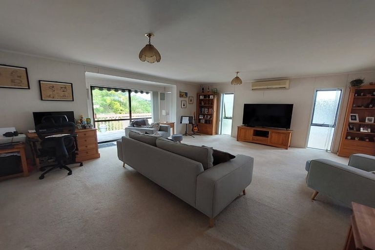 Photo of property in 1/34 Toroa Street, Torbay, Auckland, 0630