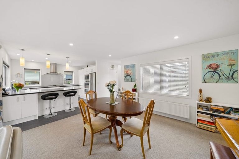 Photo of property in 7 Marlborough Street, Silverstream, Upper Hutt, 5019