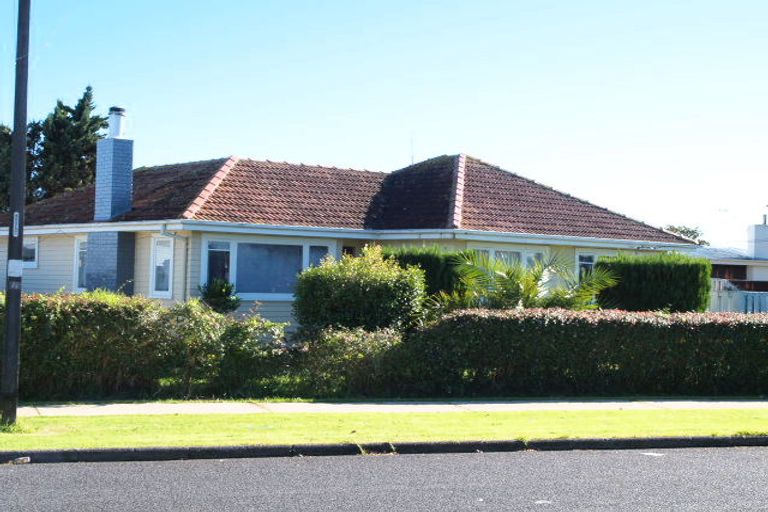 Photo of property in 31 Allen Street, Mangere East, Auckland, 2024