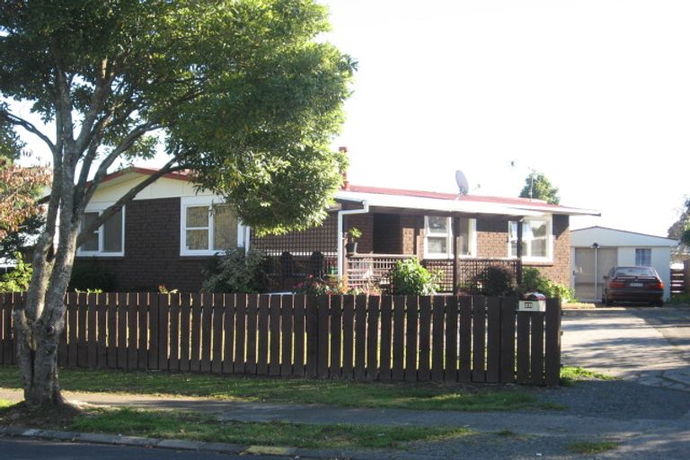 Photo of property in 28 Heybridge Street, Manurewa, Auckland, 2102
