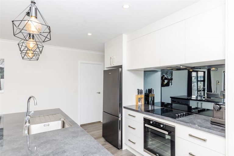 Photo of property in 328 Warburton Crescent, Te Awamutu, 3800