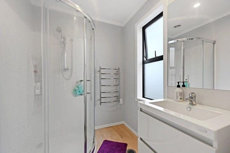 Photo of property in 1/3 Charlemont Street, Whitiora, Hamilton, 3200