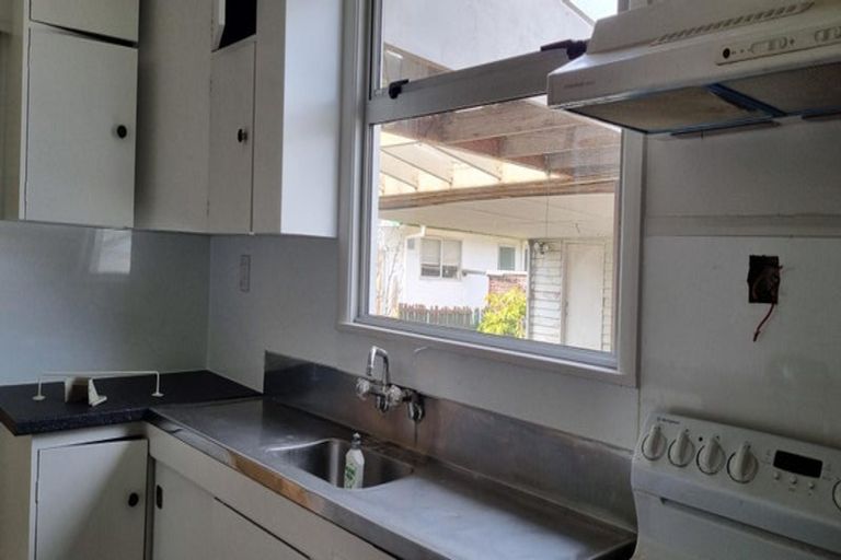 Photo of property in 31a Kawaha Point Road, Fairy Springs, Rotorua, 3015