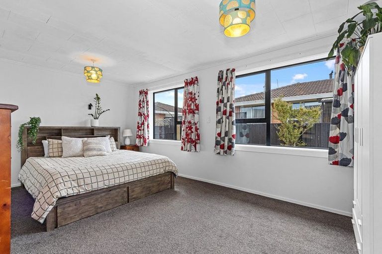 Photo of property in 8 Blake Street, New Brighton, Christchurch, 8061
