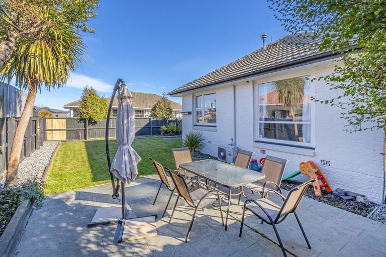 Photo of property in 422 Bower Avenue, Parklands, Christchurch, 8083