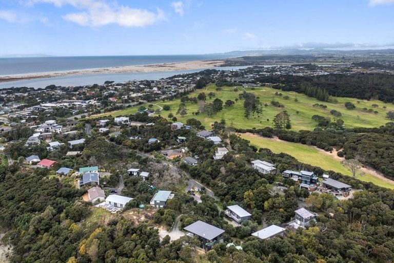 Photo of property in 56 Greenview Drive, Mangawhai Heads, Mangawhai, 0505