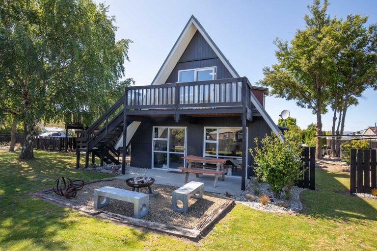 Photo of property in 20 Orchard Street, Clyde, 9330