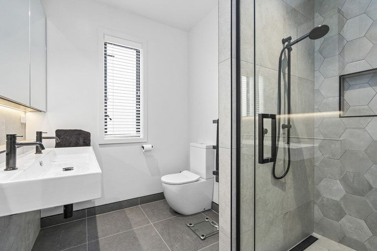 Photo of property in 19 Lakewood Lane, Cambridge, 3434