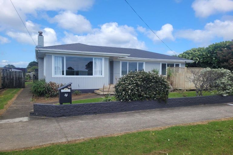 Photo of property in 4 Puni Street, Fitzroy, New Plymouth, 4312