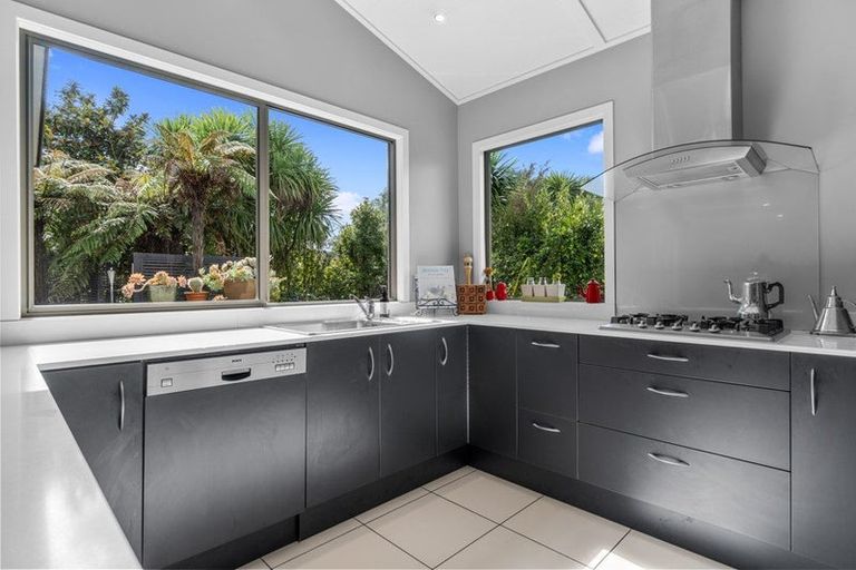 Photo of property in 51 Palliser Drive, Huntington, Hamilton, 3210