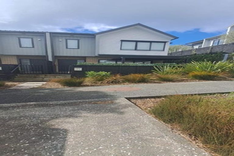 Photo of property in 11 Pennant Street, Long Bay, Auckland, 0630