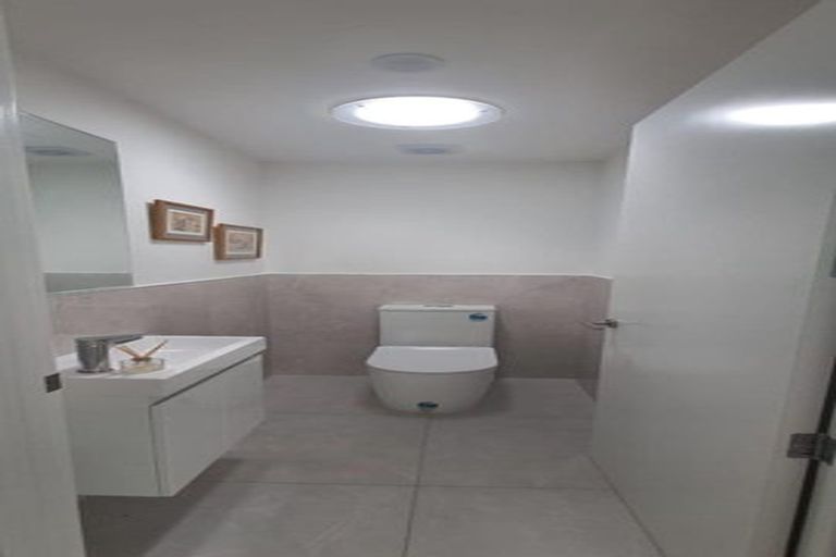 Photo of property in 11 Pennant Street, Long Bay, Auckland, 0630