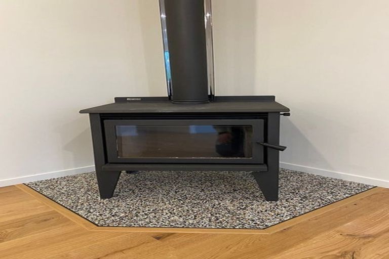 Photo of property in 13 Snowdon Street, Allanton, Mosgiel, 9092