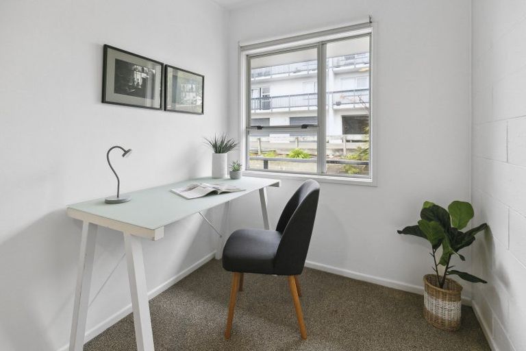 Photo of property in 5/74 Dominion Park Street, Johnsonville, Wellington, 6037