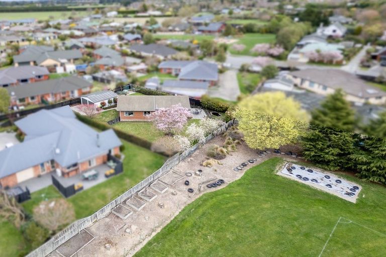 Photo of property in 7 Oldham Place, Darfield, 7510