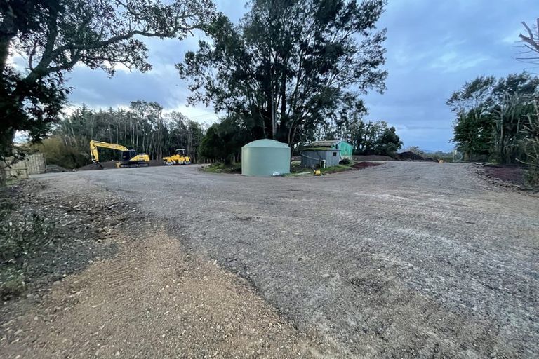 Photo of property in 168 Hamlin Road, Ardmore, Papakura, 2582