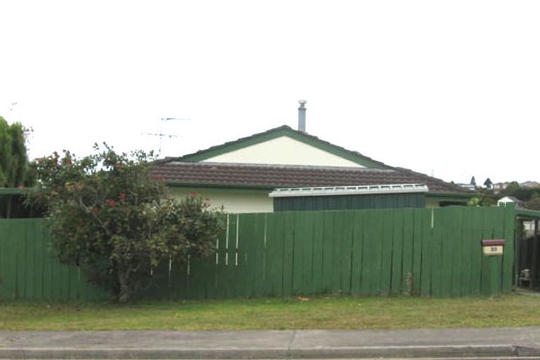 Photo of property in 33 Athena Drive, Totara Vale, Auckland, 0629