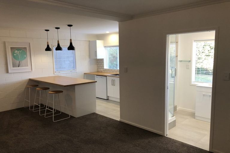 Photo of property in 24d Kenmore Street, Westown, New Plymouth, 4310