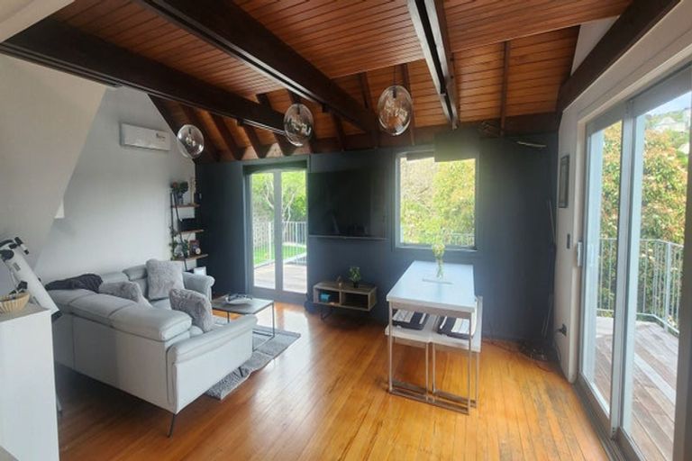 Photo of property in 2/146 Soleares Avenue, Mount Pleasant, Christchurch, 8081