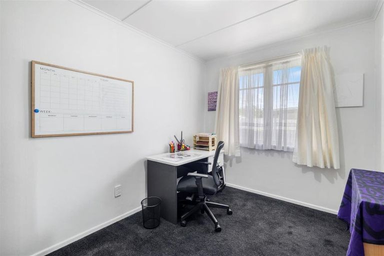 Photo of property in 71 Meadowbank Crescent, Fordlands, Rotorua, 3015