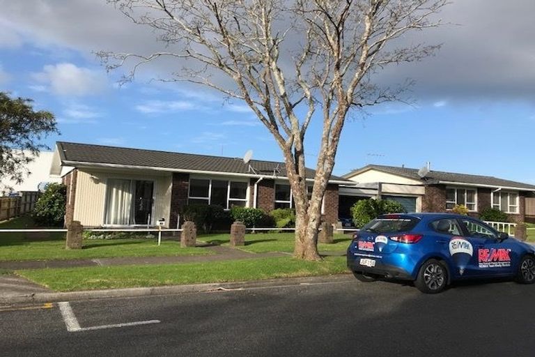 Photo of property in 65 Nevada Drive, Merrilands, New Plymouth, 4312