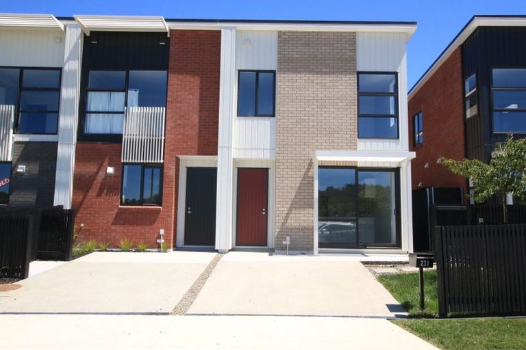 Photo of property in 23b O'meara Street, Swanson, Auckland, 0614