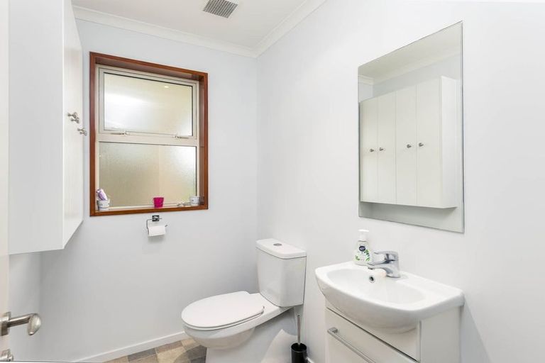 Photo of property in 17 Bond Street, Waimate, 7924