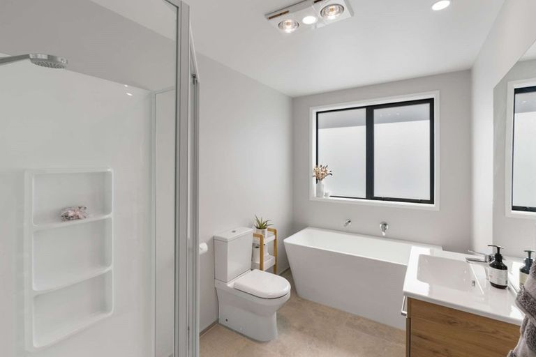 Photo of property in 27 Tangaroa Place, Poike, Tauranga, 3112