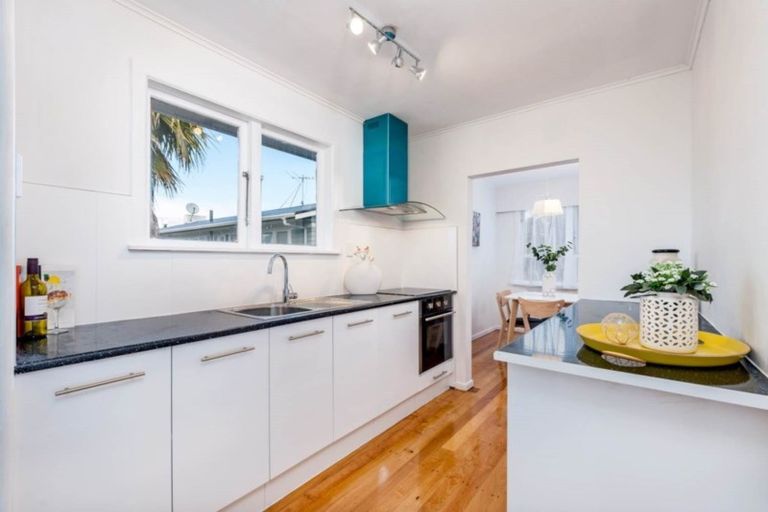 Photo of property in 7 Bolina Crescent, Pakuranga, Auckland, 2010