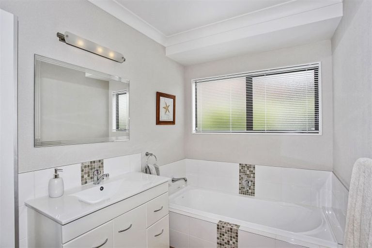 Photo of property in 108 West Street, Pukekohe, 2120