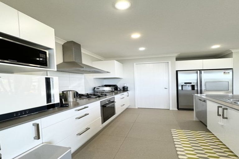 Photo of property in 81 Manuel Road, Silverdale, 0932