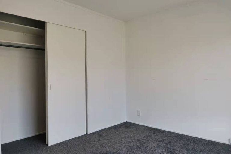 Photo of property in 1/5 Merriefield Avenue, Forrest Hill, Auckland, 0620