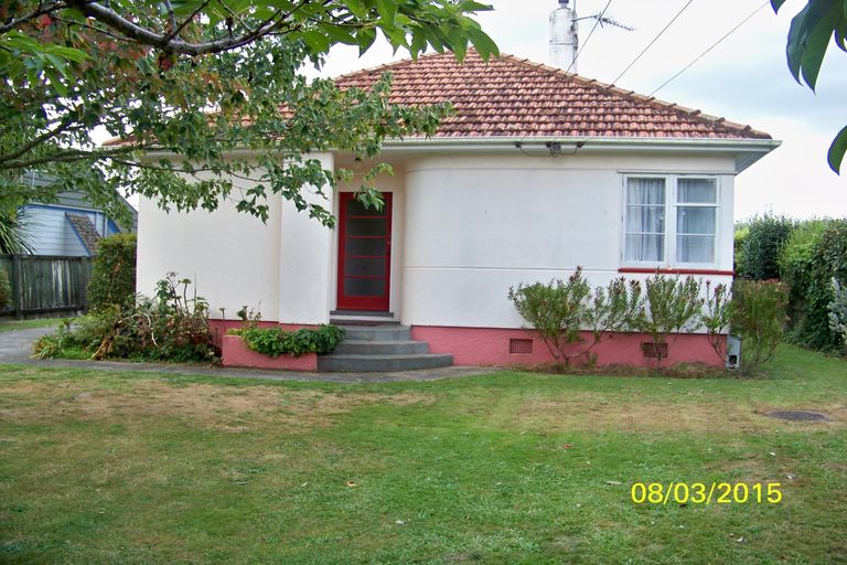 Photo of property in 70 Williams Street, Cambridge, 3434