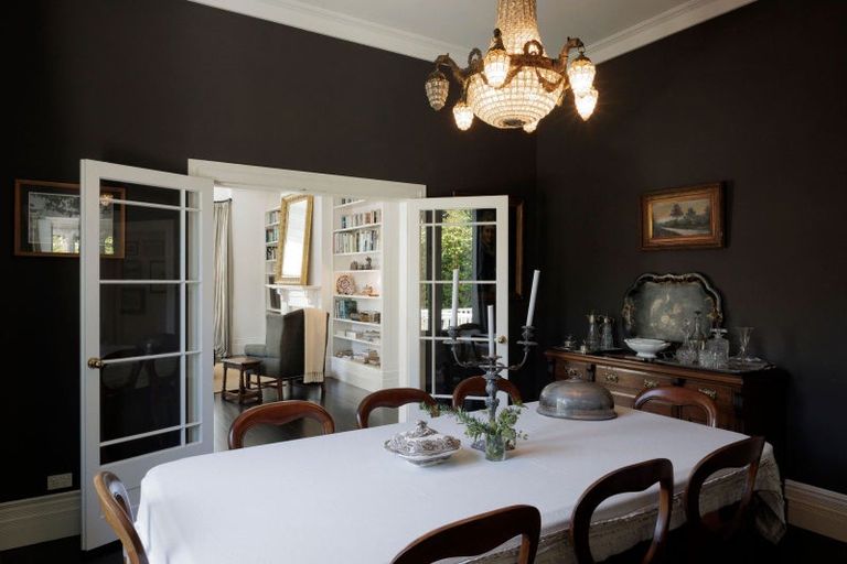 Photo of property in 165 Karori Road, Karori, Wellington, 6012